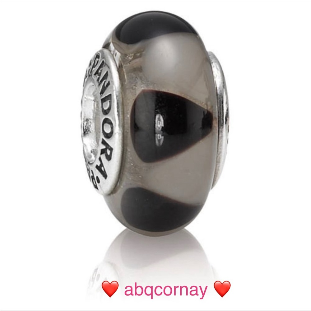 EUC Pandora 790640 Sterling Silver Captivating Black Murano Glass Bead